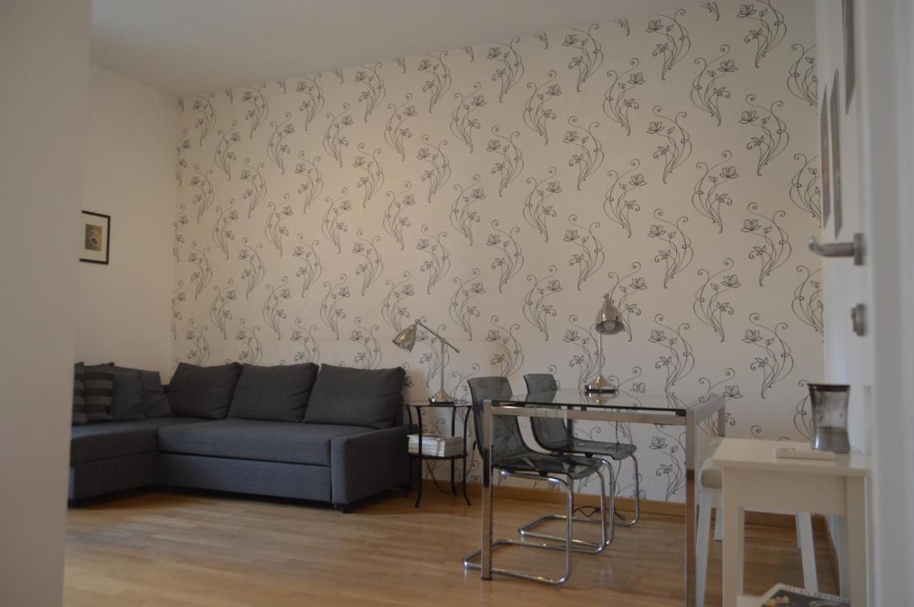 Blue Star Luxury Apartment San Giovanni - Colosseo روما المظهر الخارجي الصورة