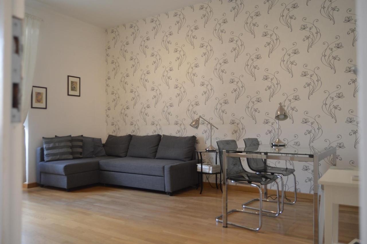 Blue Star Luxury Apartment San Giovanni - Colosseo روما المظهر الخارجي الصورة